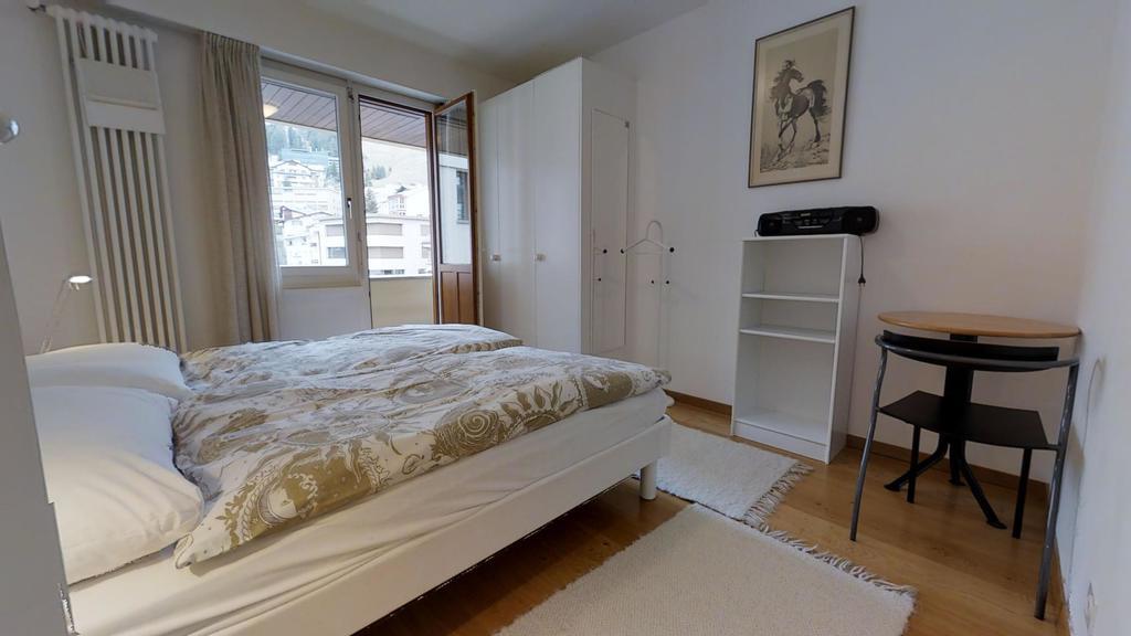 Paravicini St. Moritz Luaran gambar